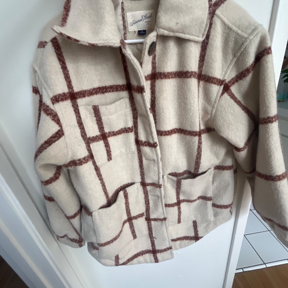 Universal Thread Oversized Quilted Shacket - image 4